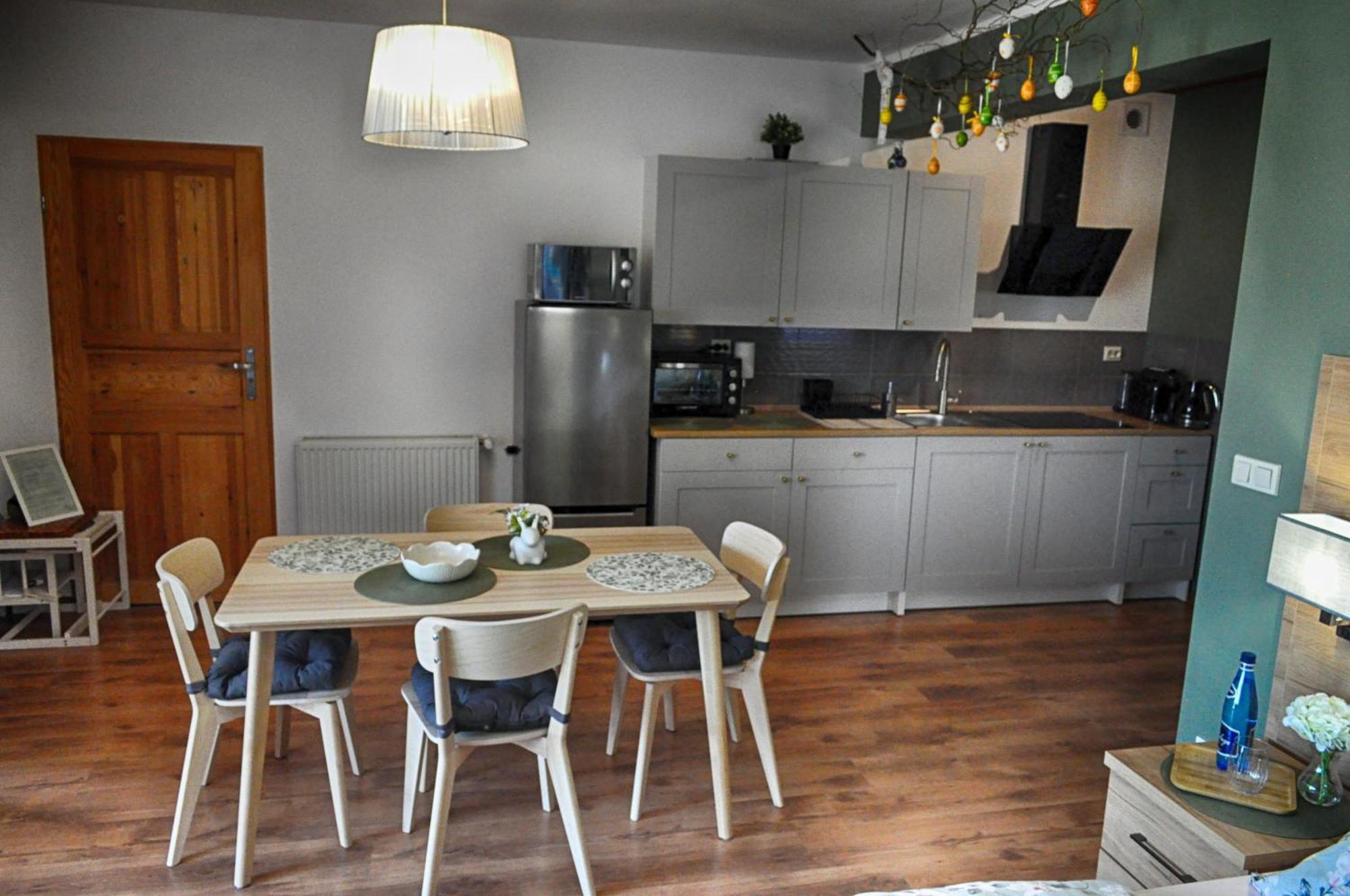 Apartamenty W Dolinie Goscina Дужники Здрой Екстериор снимка